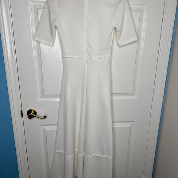 White Deep V-Neck Maxi Dress - Picture 4 of 6